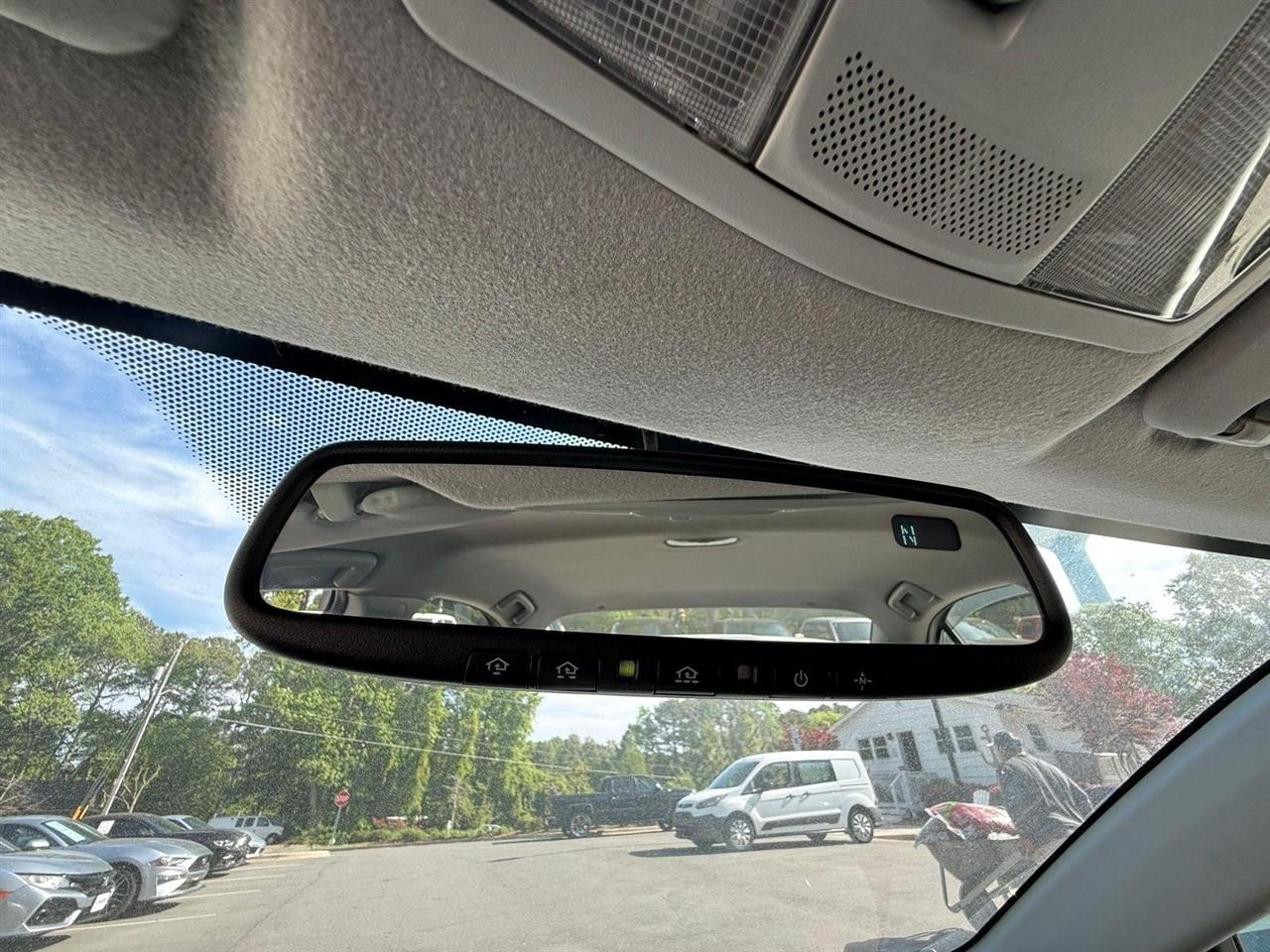 Mitsubishi Lancer  2011