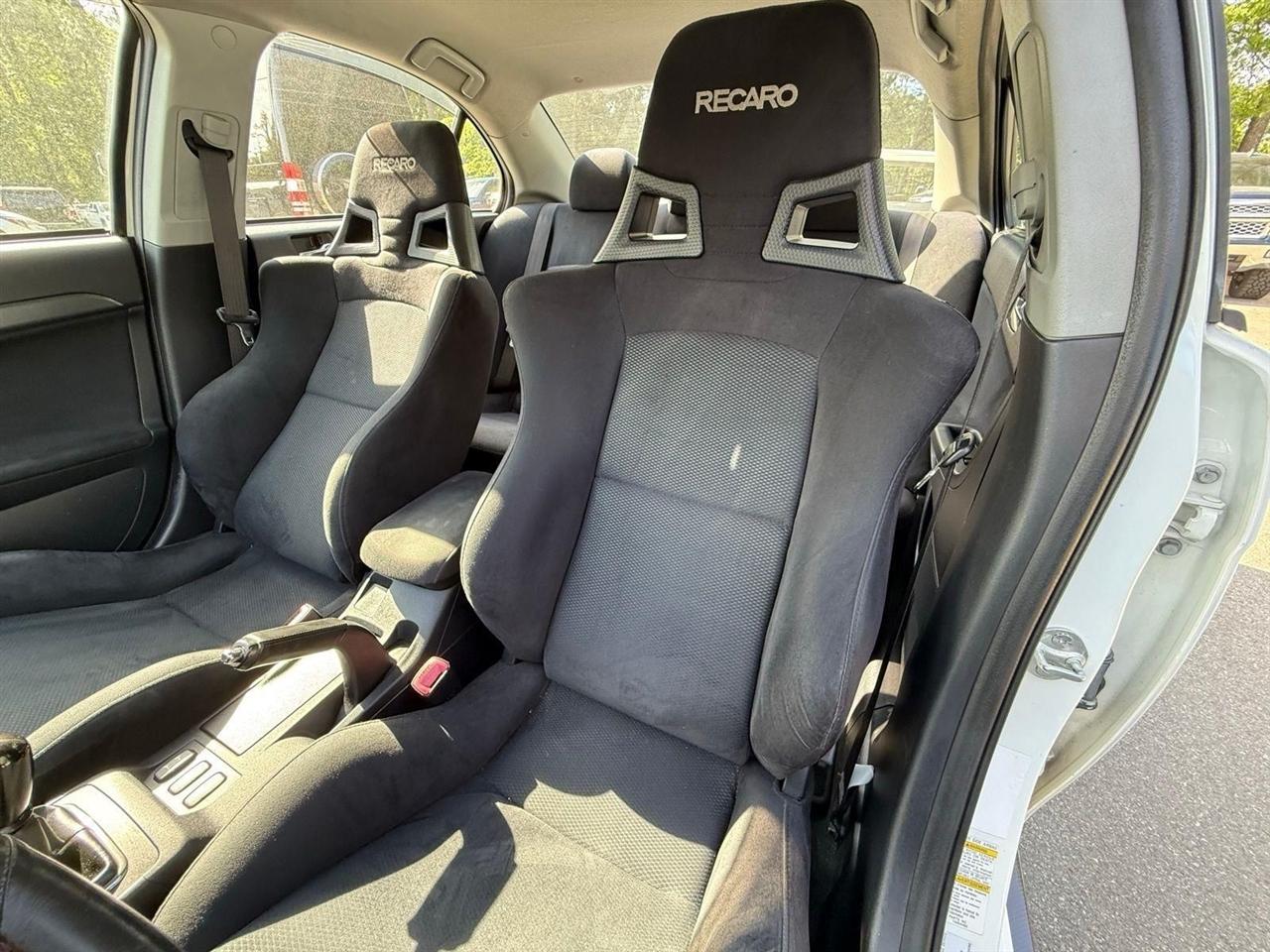 Mitsubishi Lancer  2011