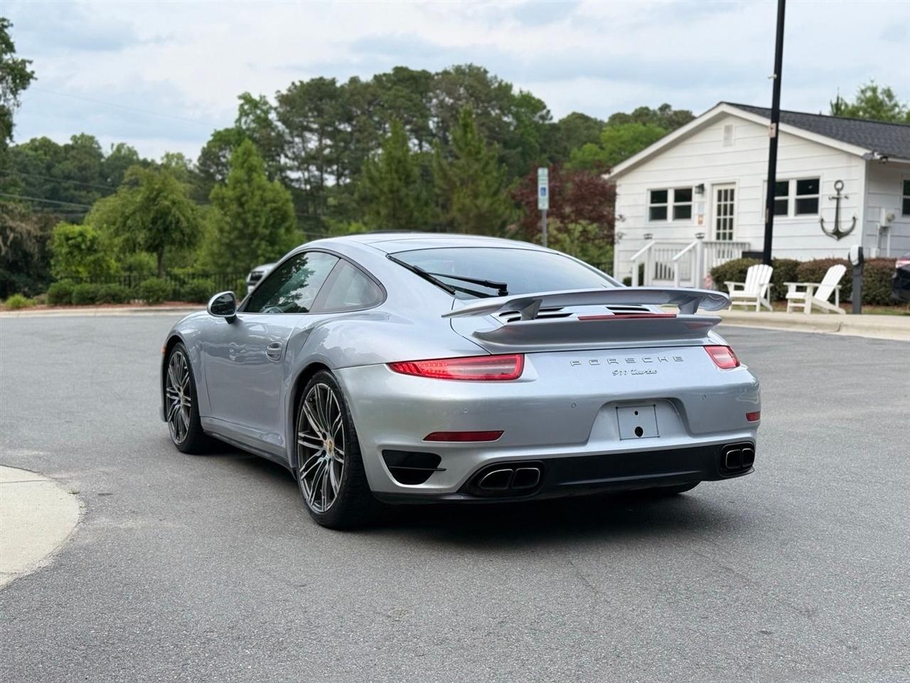 Porsche 911  2016