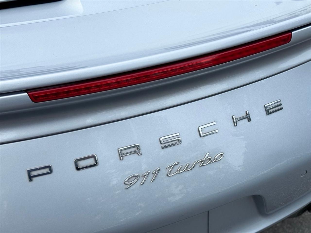 Porsche 911  2016
