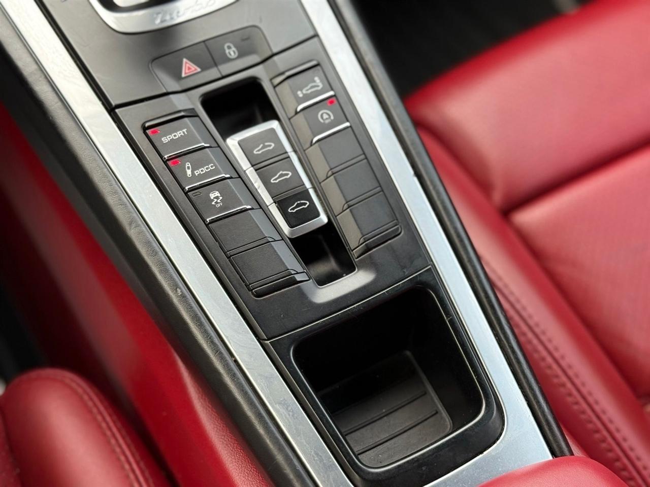Porsche 911  2016