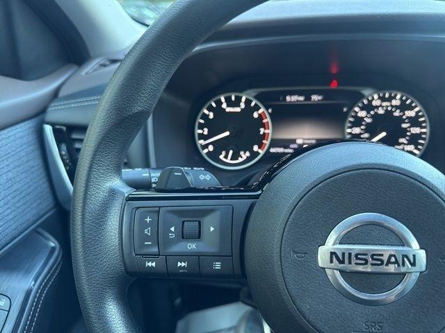 Nissan Rogue  2021