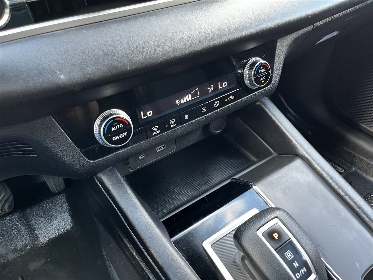 Mitsubishi Outlander ES 2WD 2022