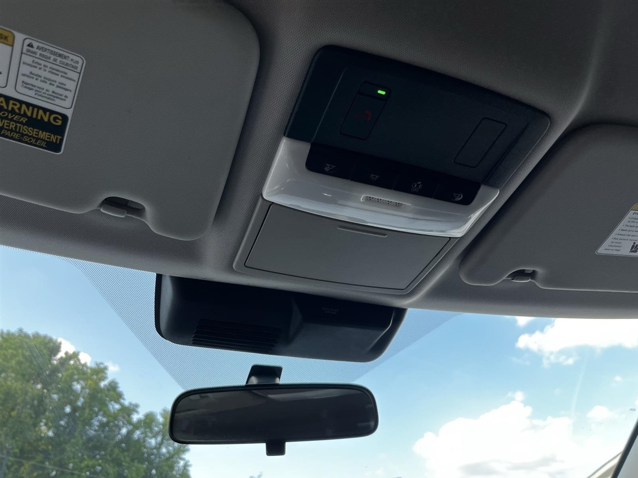 Mitsubishi Outlander ES 2WD 2022