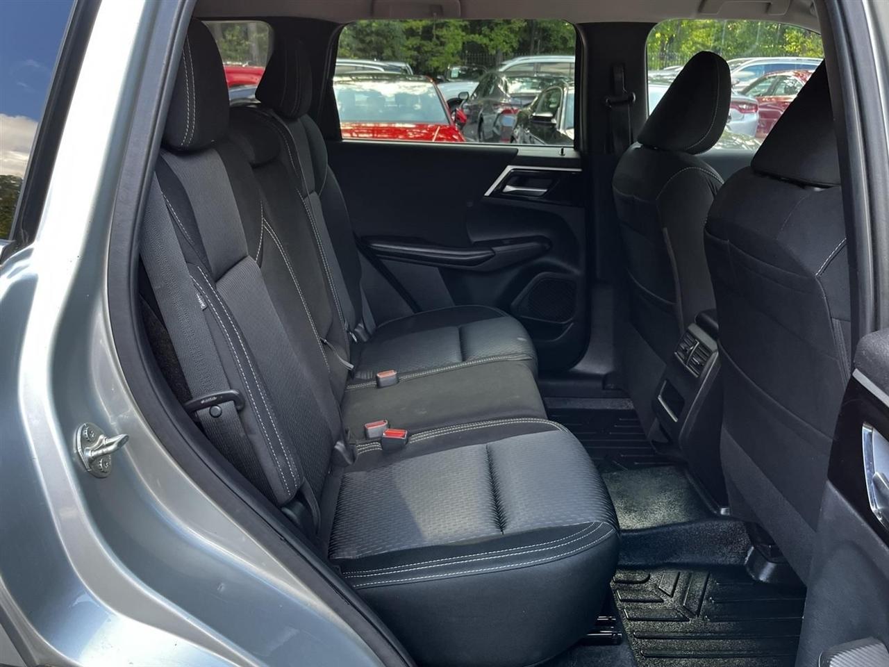 Mitsubishi Outlander  2022