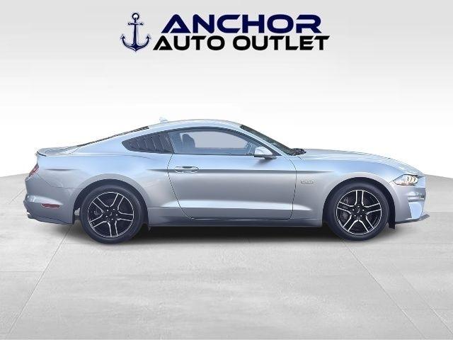 Ford Mustang  2020