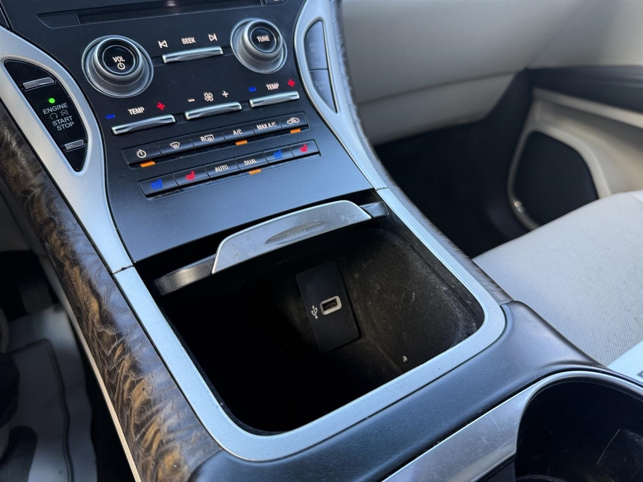 Lincoln MKX Reserve AWD 2016