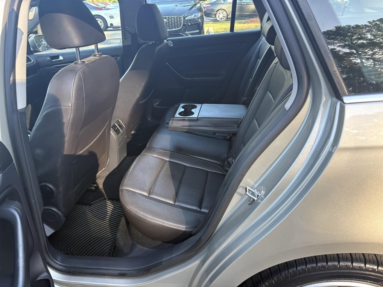 Volkswagen Jetta SportWagen 2.0L TDI 2014