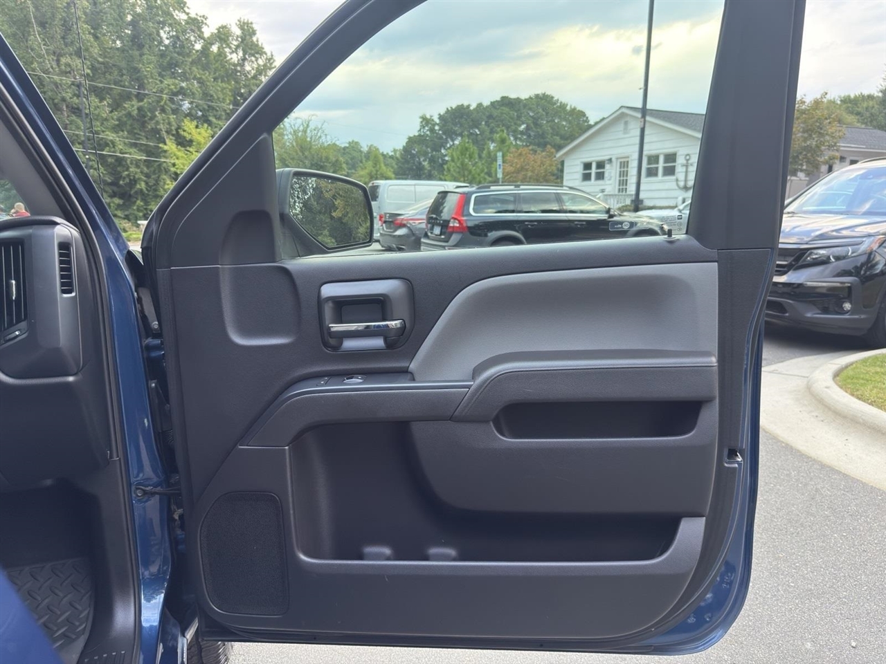 Chevrolet Silverado 1500 Work Truck Long Box 2WD 2017