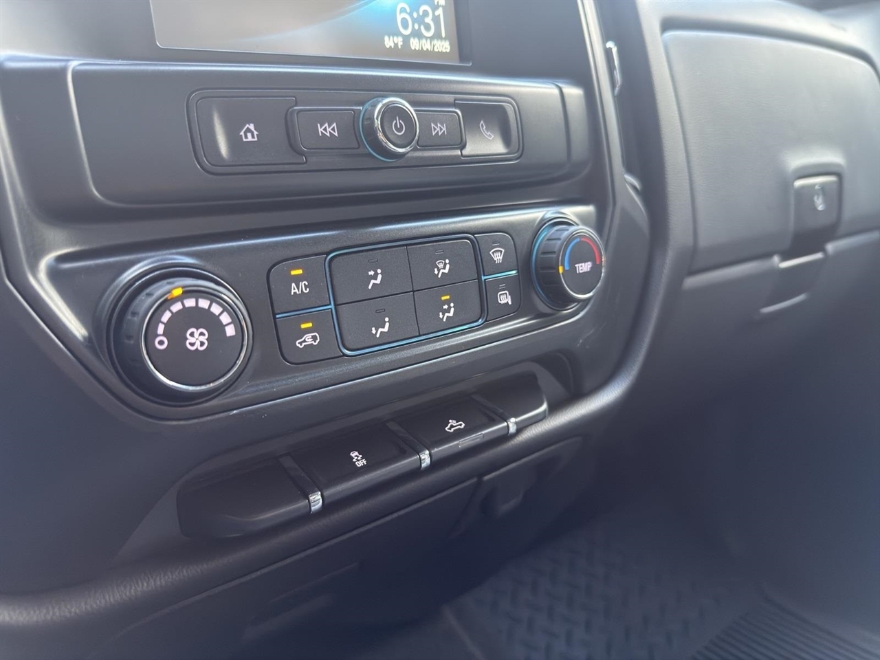 Chevrolet Silverado 1500 Work Truck Long Box 2WD 2017