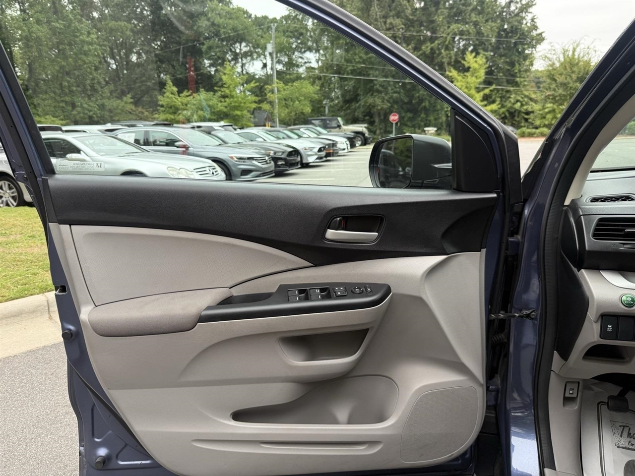 Honda CR-V LX 4WD 5-Speed AT 2014