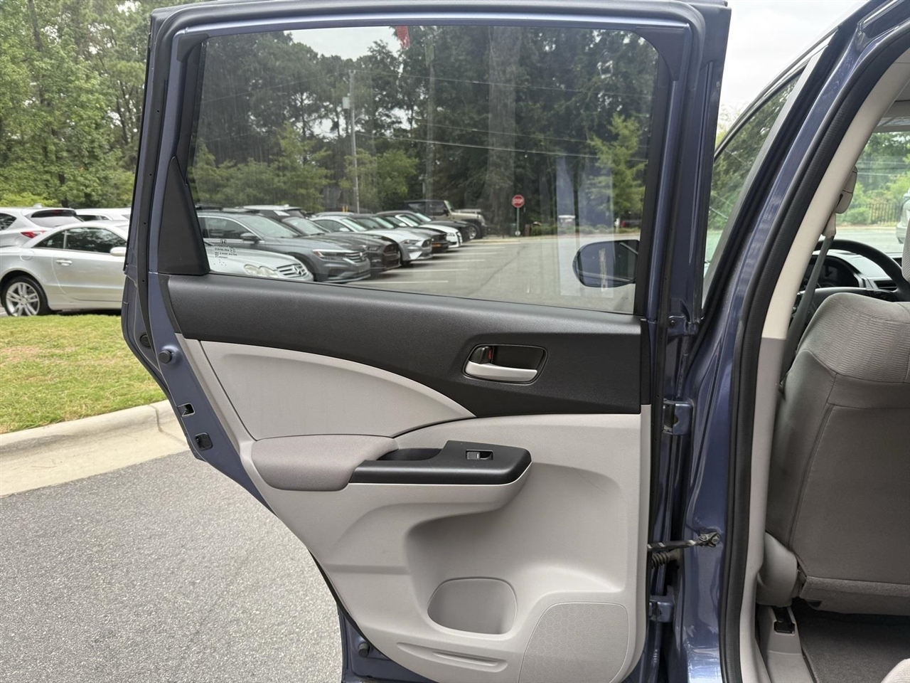 Honda CR-V LX 4WD 5-Speed AT 2014