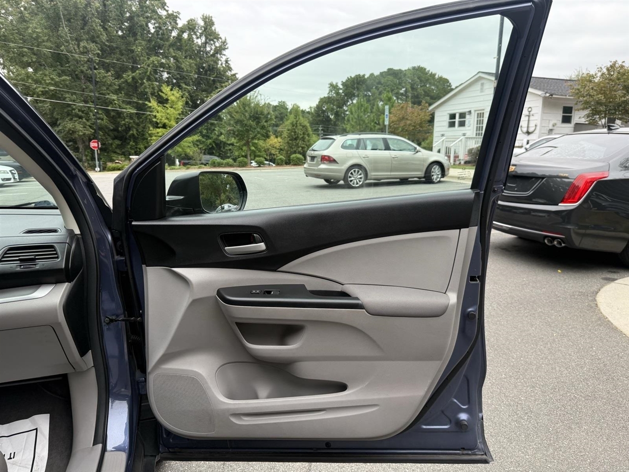 Honda CR-V LX 4WD 5-Speed AT 2014