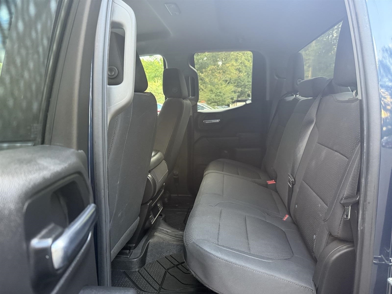 Chevrolet Silverado 1500 Custom Double Cab 4WD 2019