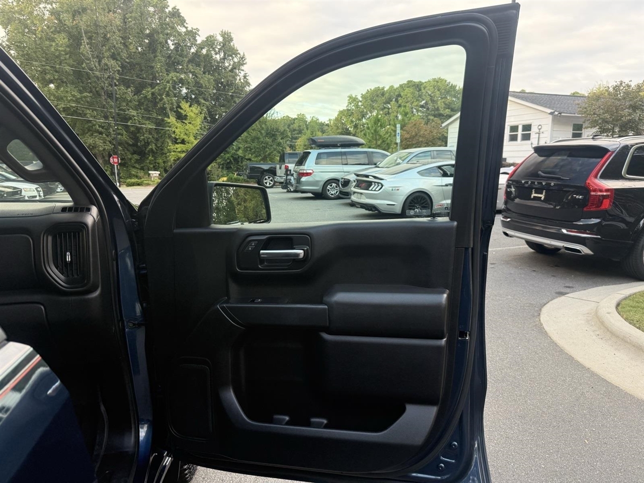 Chevrolet Silverado 1500 Custom Double Cab 4WD 2019