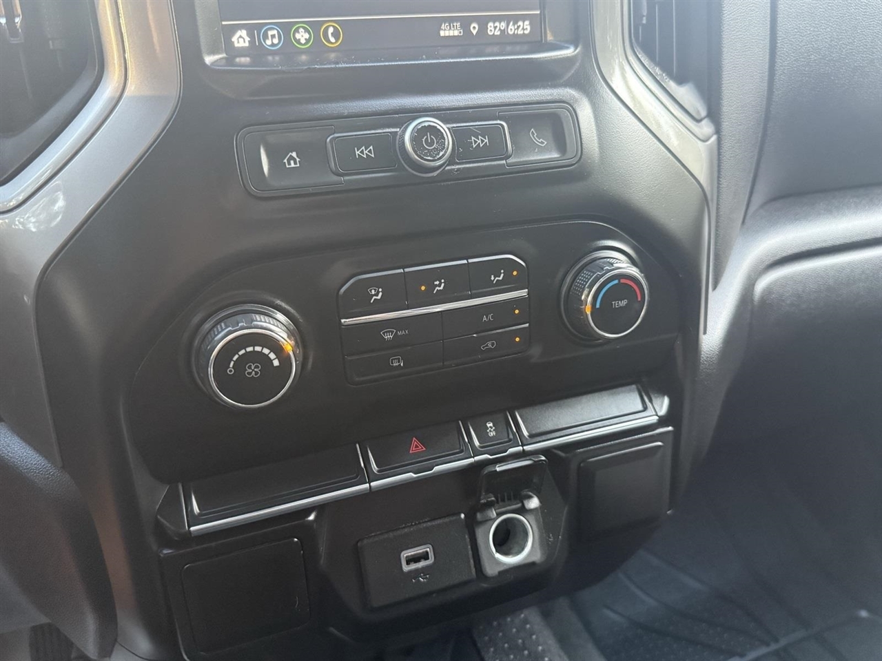 Chevrolet Silverado 1500 Custom Double Cab 4WD 2019