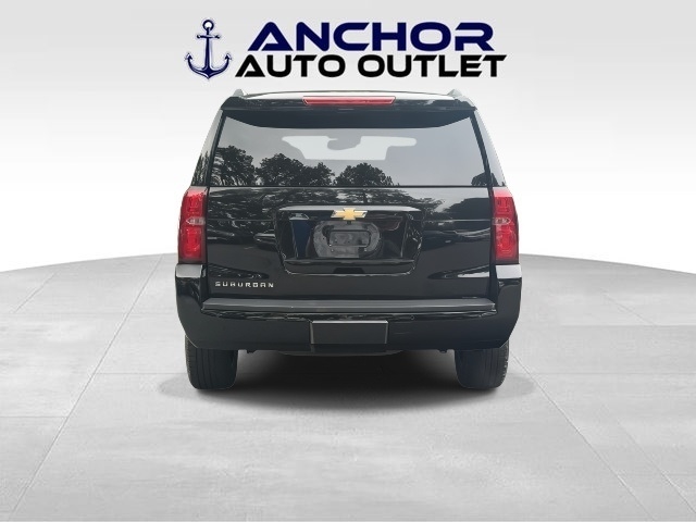 Chevrolet Suburban LT 4WD 2018