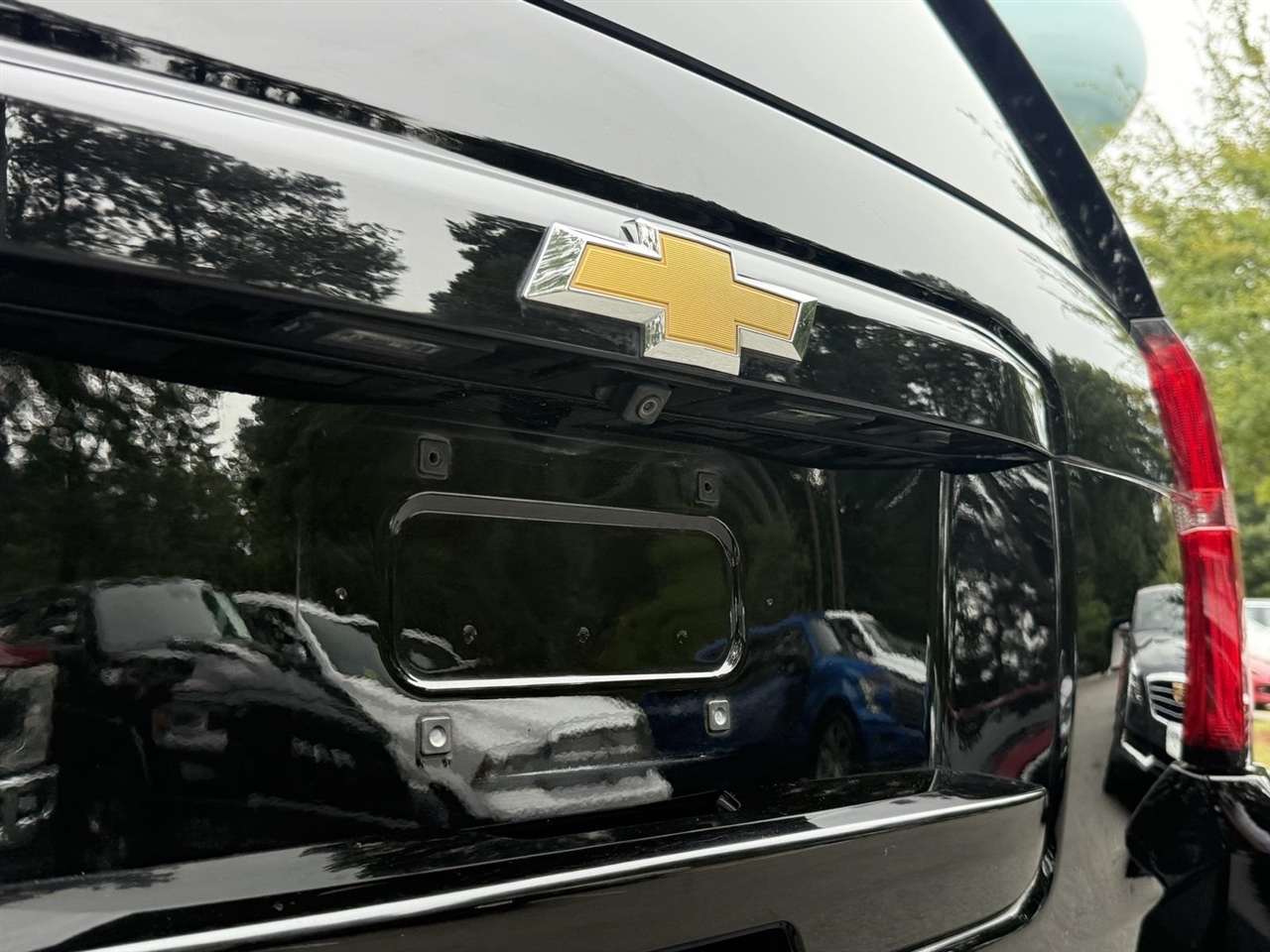 Chevrolet Suburban LT 4WD 2018