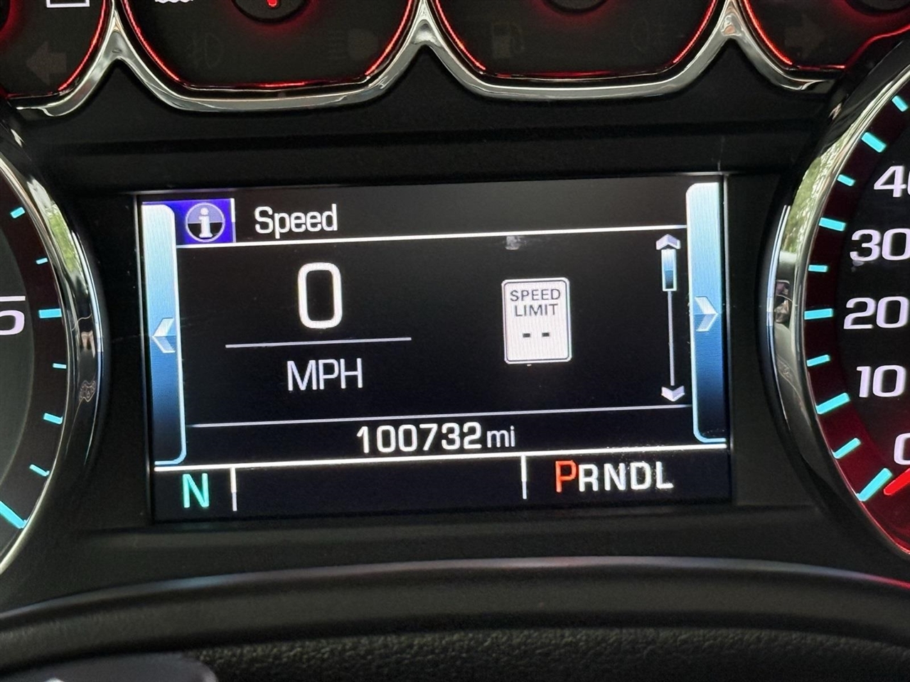 Chevrolet Suburban LT 4WD 2018