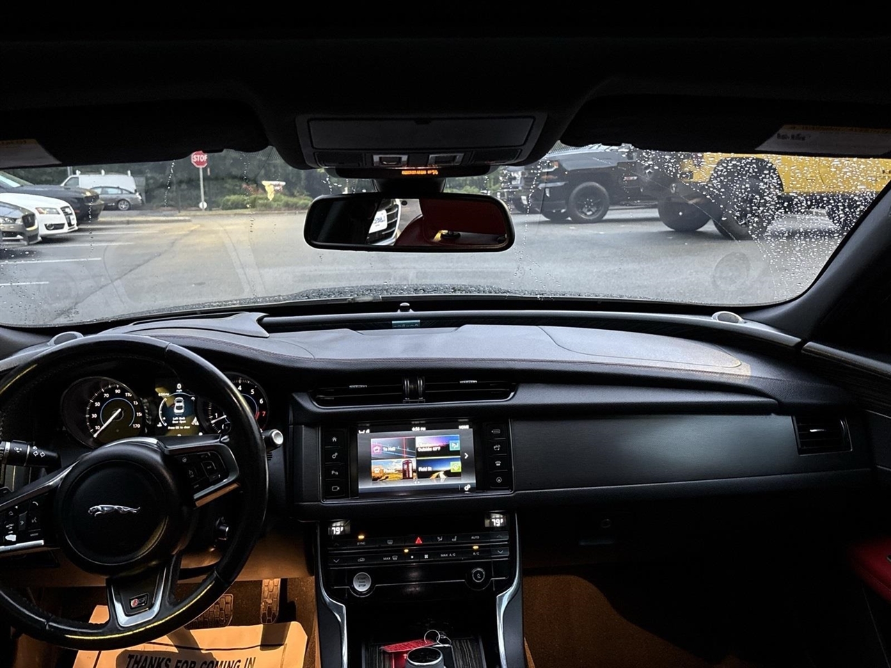 2016 Jaguar XF S photo 23