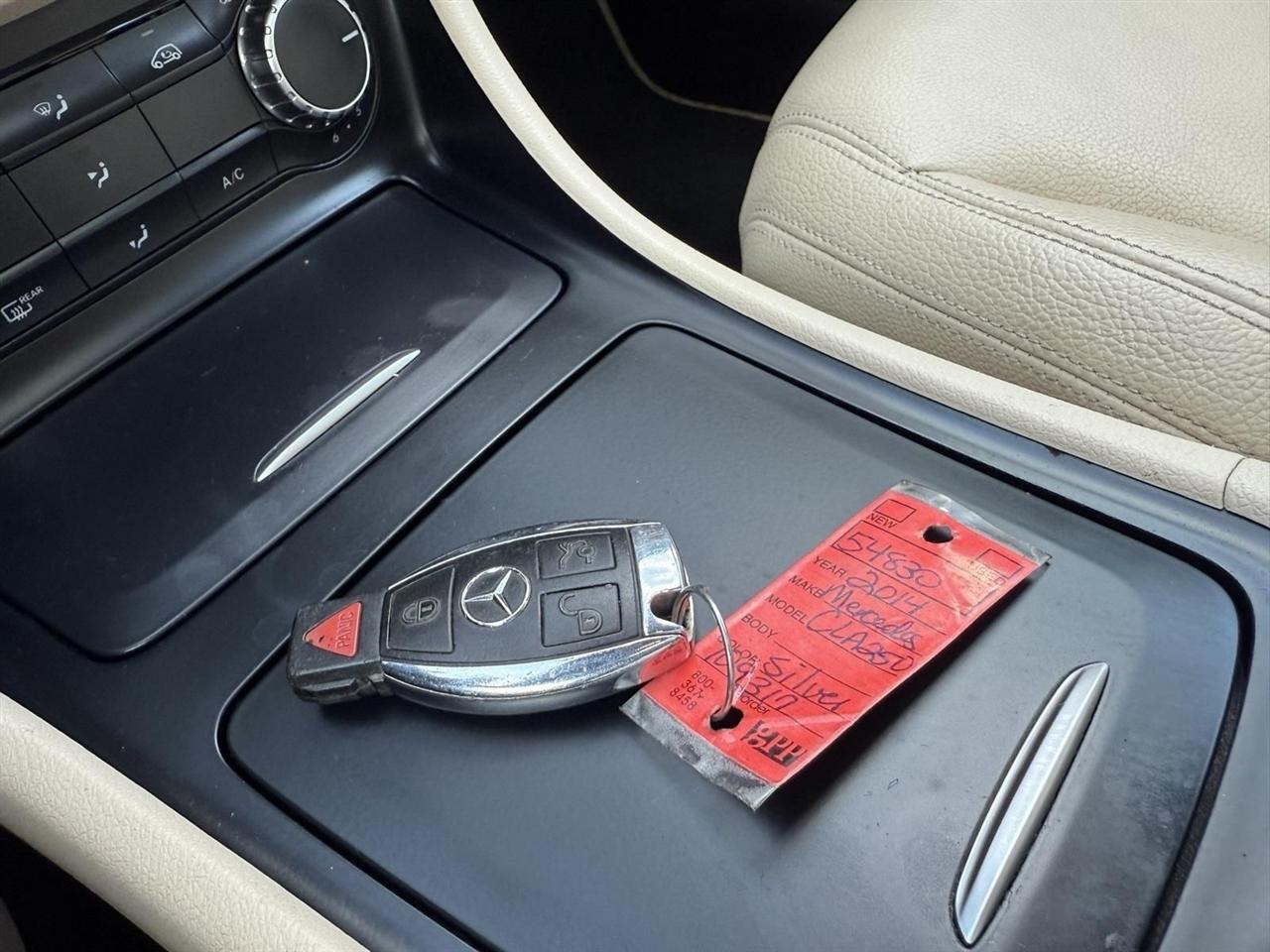 Mercedes-Benz CLA-Class  2014