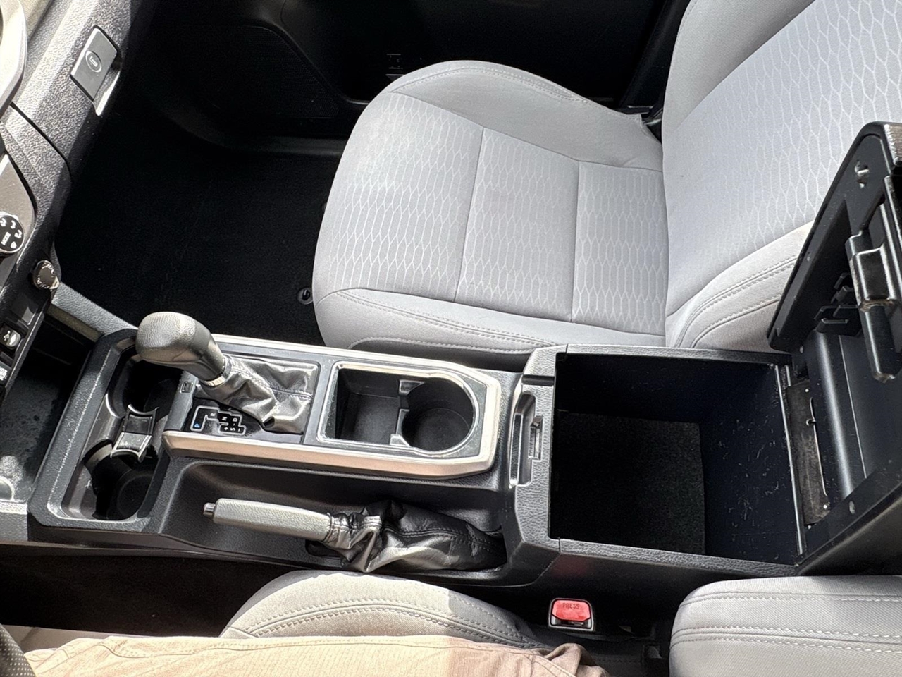 2019 Toyota Tacoma SR5 Double Cab Long Bed V6 4x4 photo 36