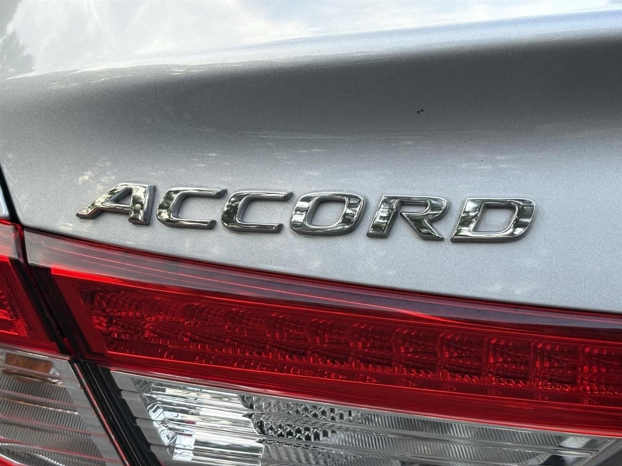 Honda Accord  2019