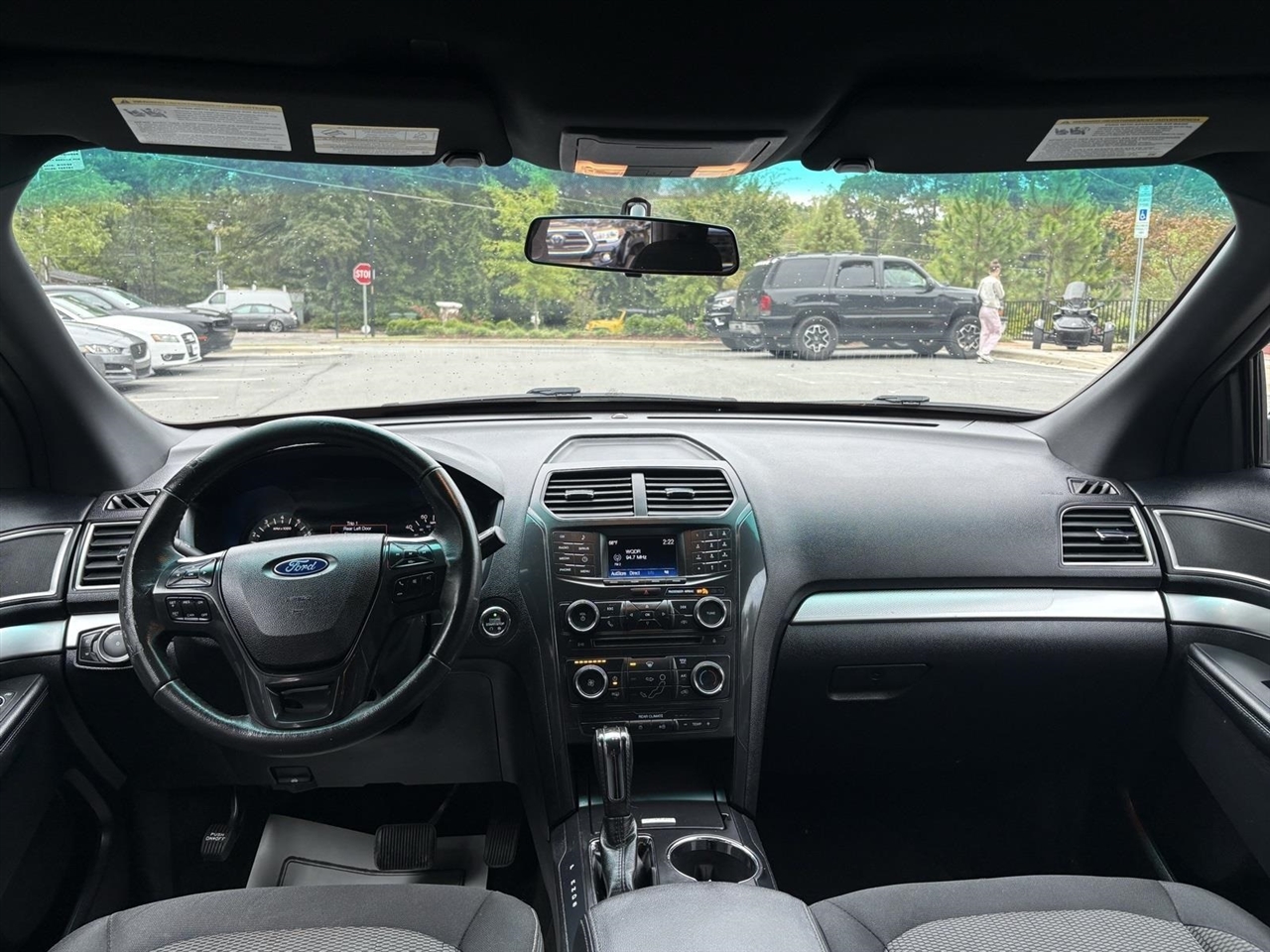 2016 Ford Explorer XLT photo 20