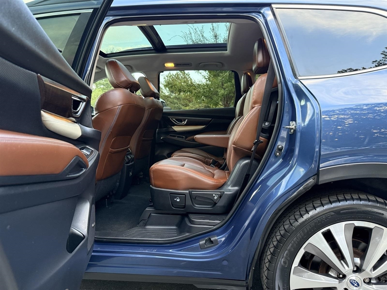 2019 Subaru Ascent Touring photo 19