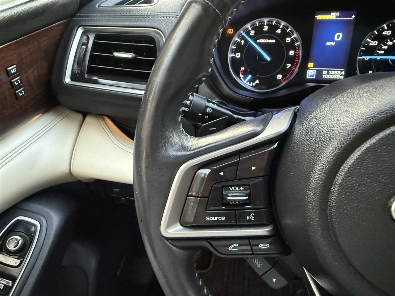 2019 Subaru Ascent Touring photo 23