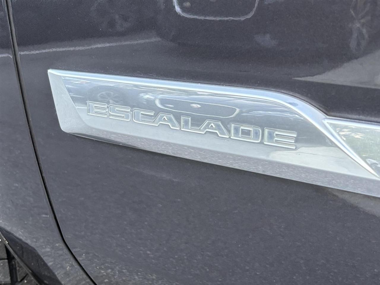 Cadillac Escalade  2016