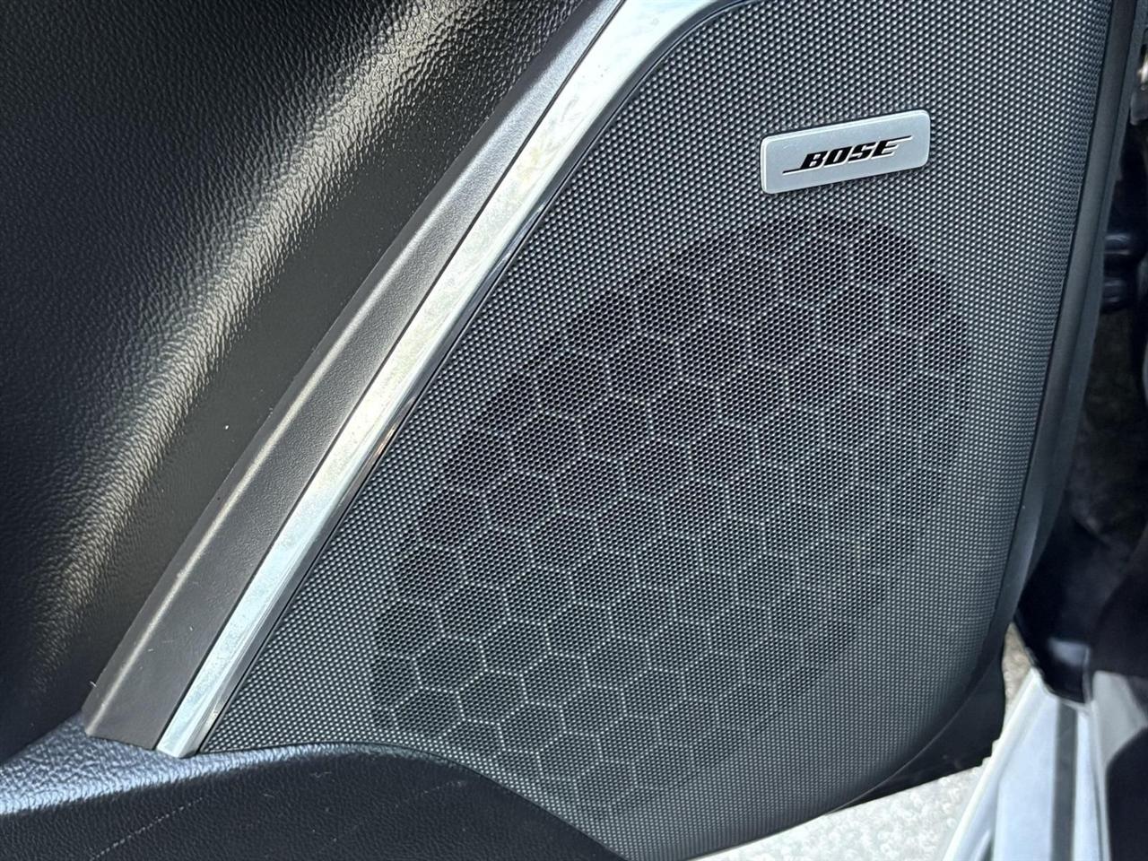 Cadillac Escalade  2016