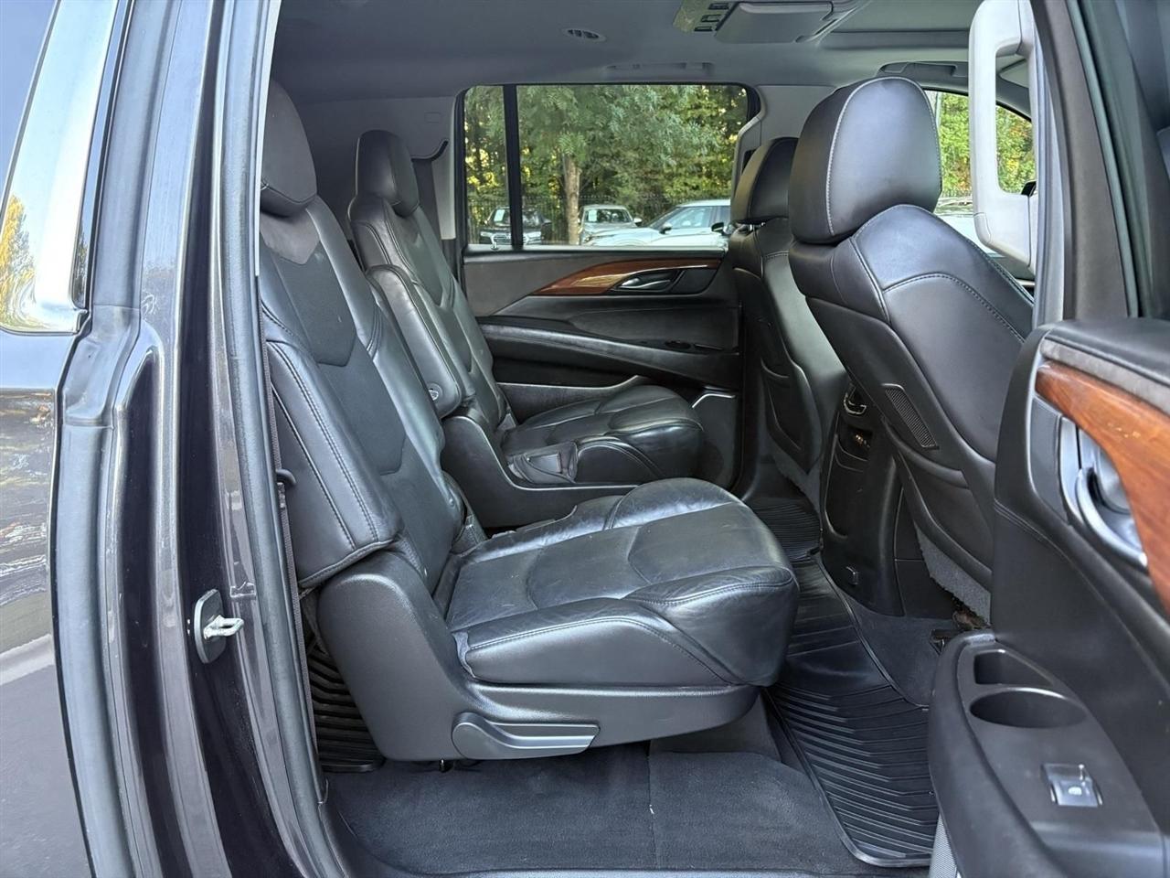 Cadillac Escalade  2016