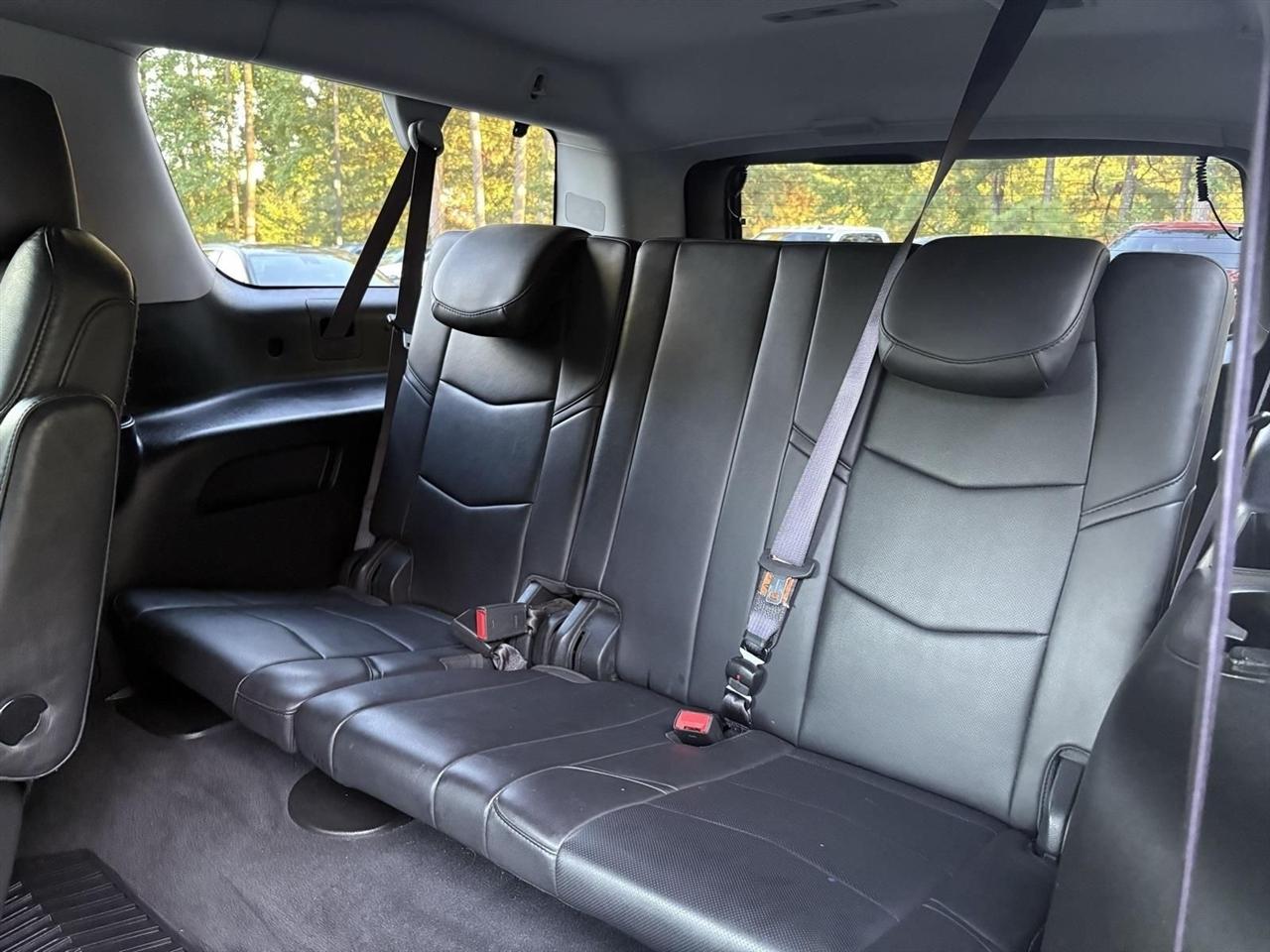 Cadillac Escalade  2016