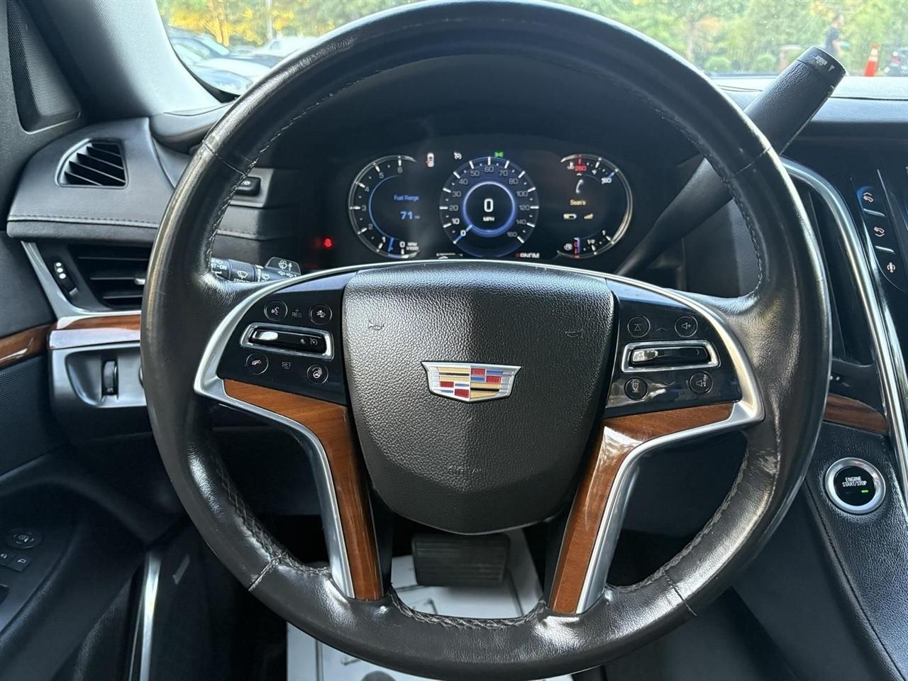 Cadillac Escalade  2016