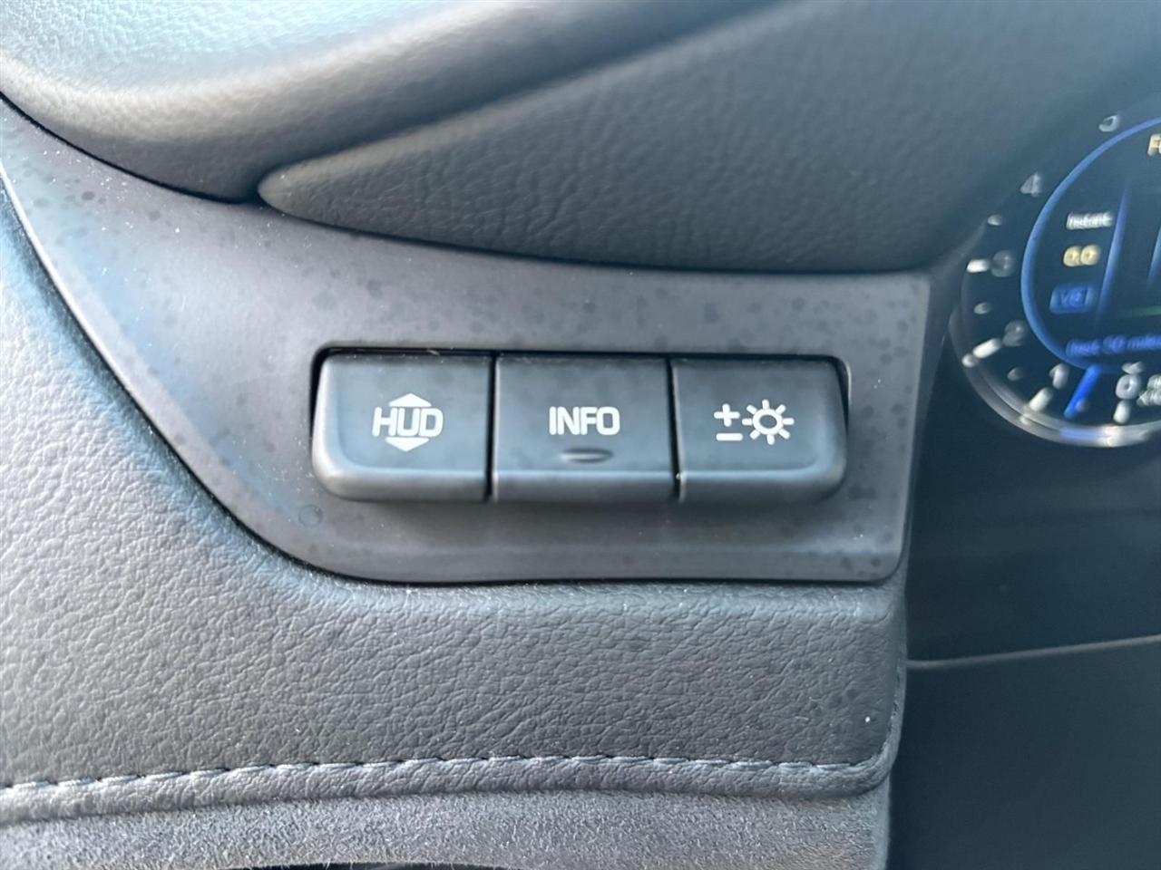 Cadillac Escalade  2016