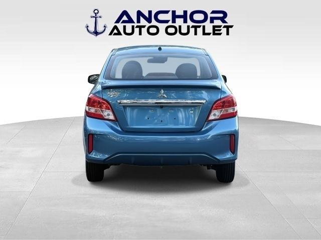 Mitsubishi Mirage G4  2023