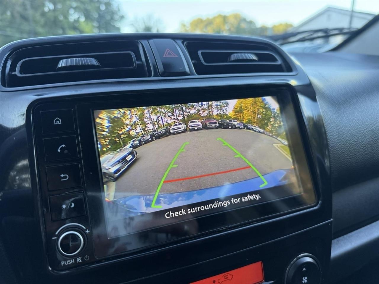 Mitsubishi Mirage G4  2023