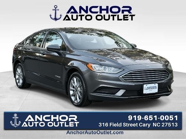 2017 Ford Fusion Hybrid SE