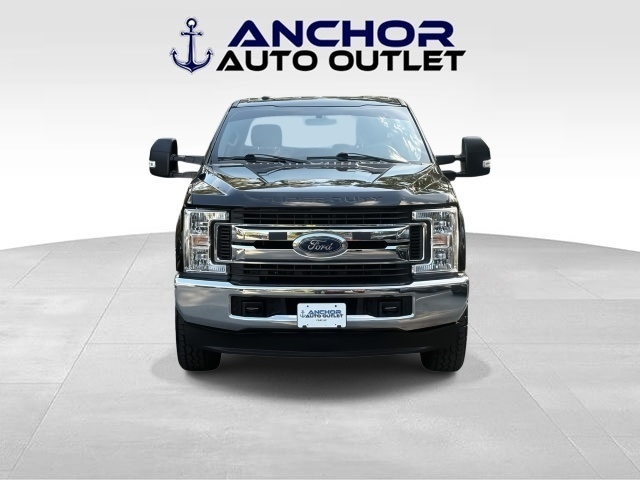 2019 Ford F-250 XLT photo 2