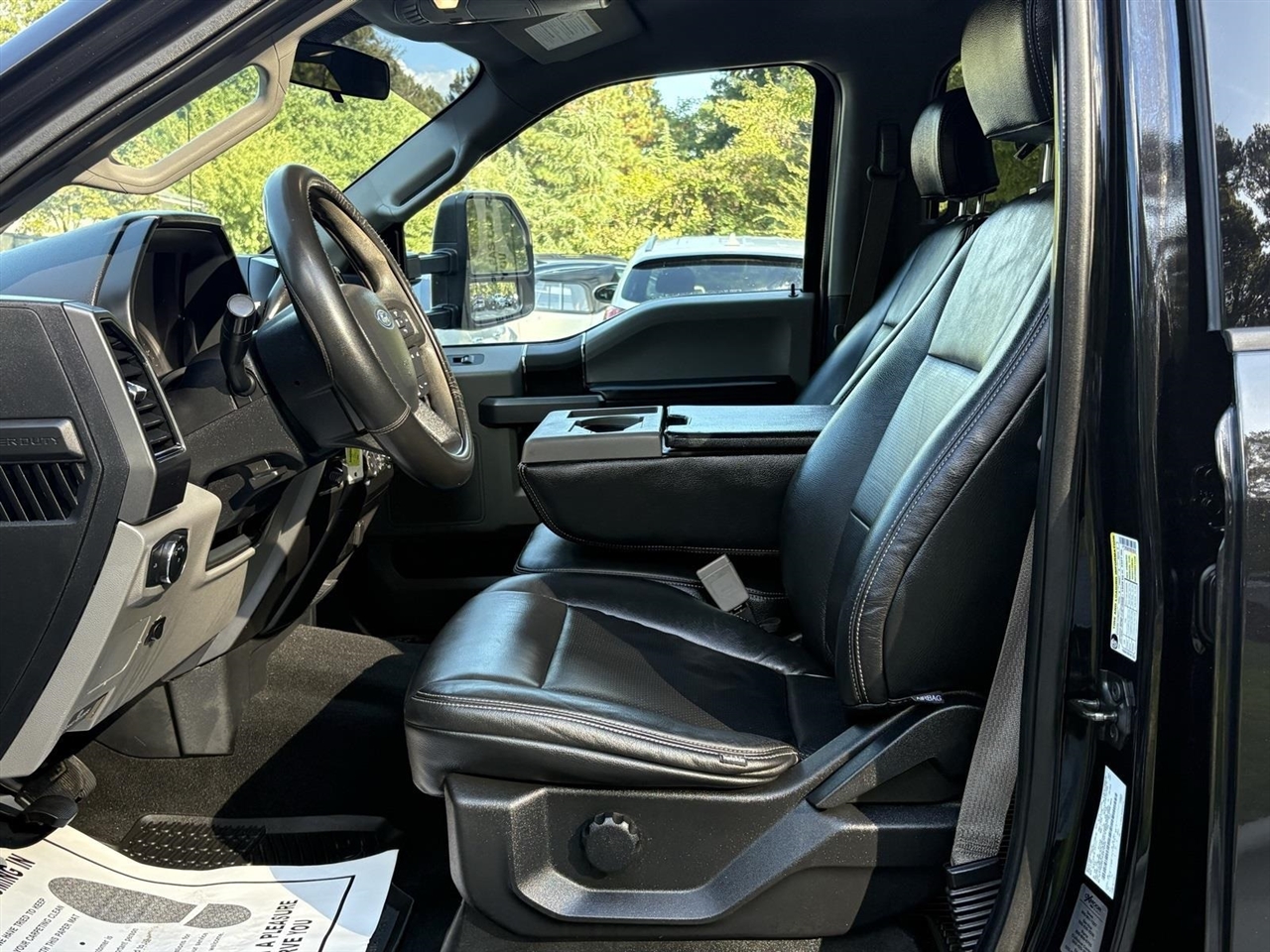 2019 Ford F-250 XLT photo 20