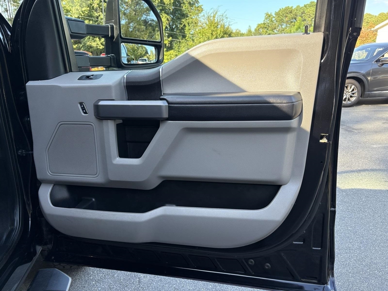 2019 Ford F-250 XLT photo 22