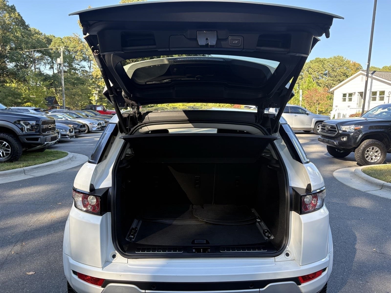 Land Rover Range Rover Evoque Dynamic Premium 5-Door 2015