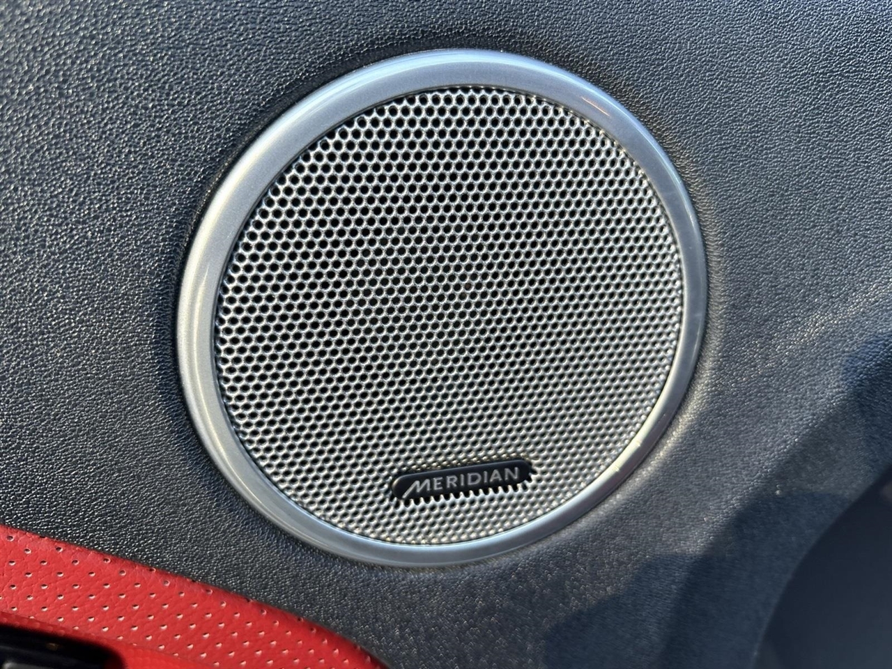 Land Rover Range Rover Evoque Dynamic Premium 5-Door 2015