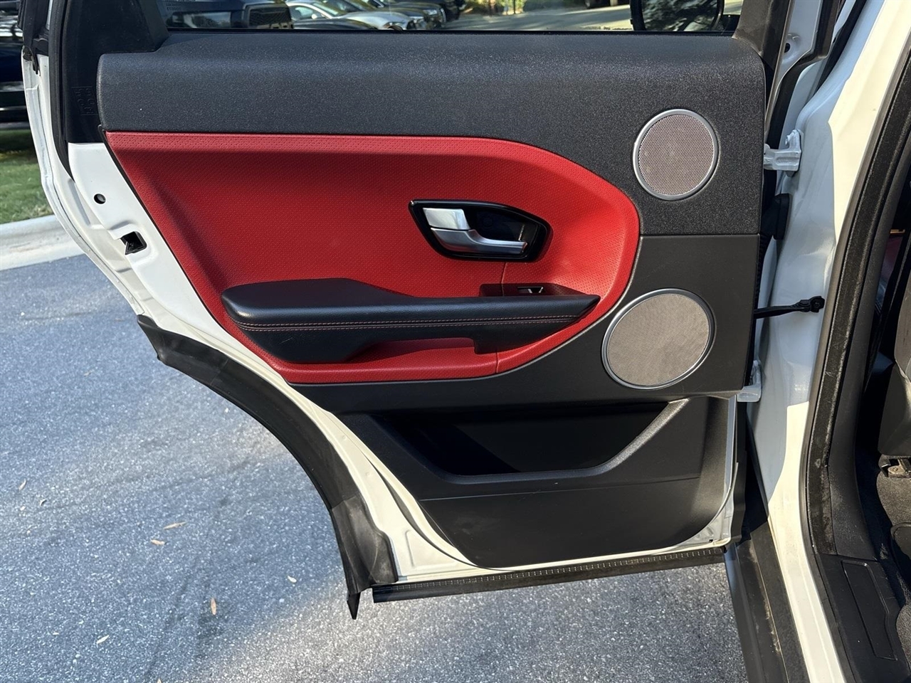 Land Rover Range Rover Evoque Dynamic Premium 5-Door 2015