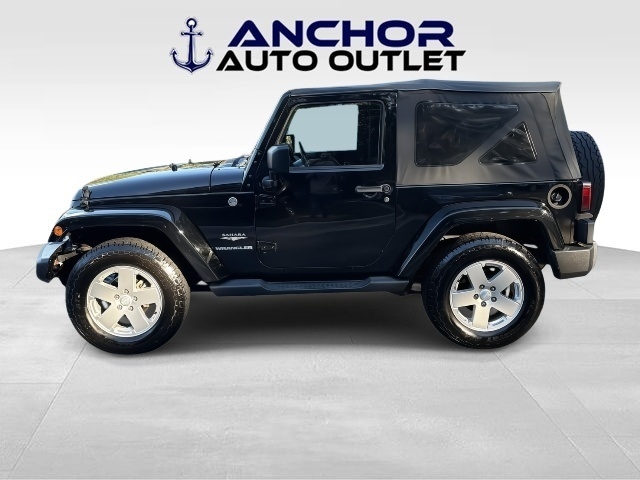 2012 Jeep Wrangler Sahara photo 4