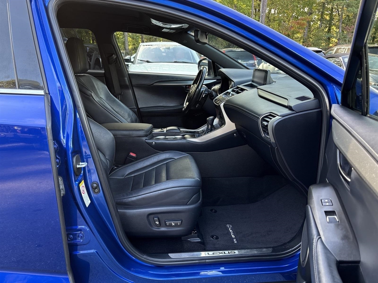 Lexus NX 200t FWD 2018