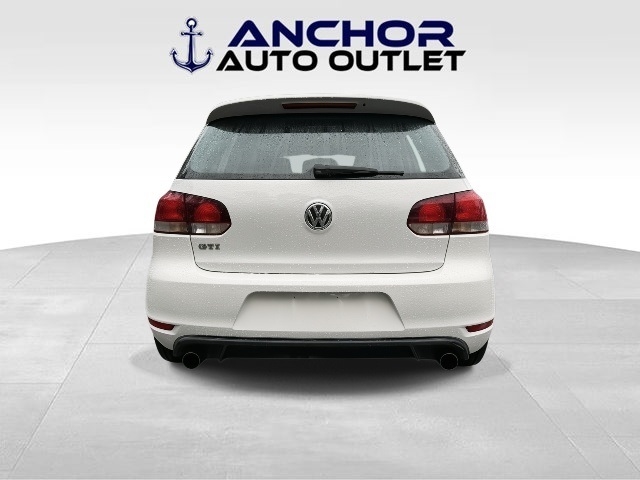 Volkswagen GTI 2.0T Coupe 2011