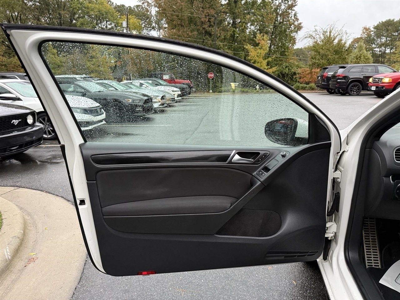 Volkswagen GTI 2.0T Coupe 2011