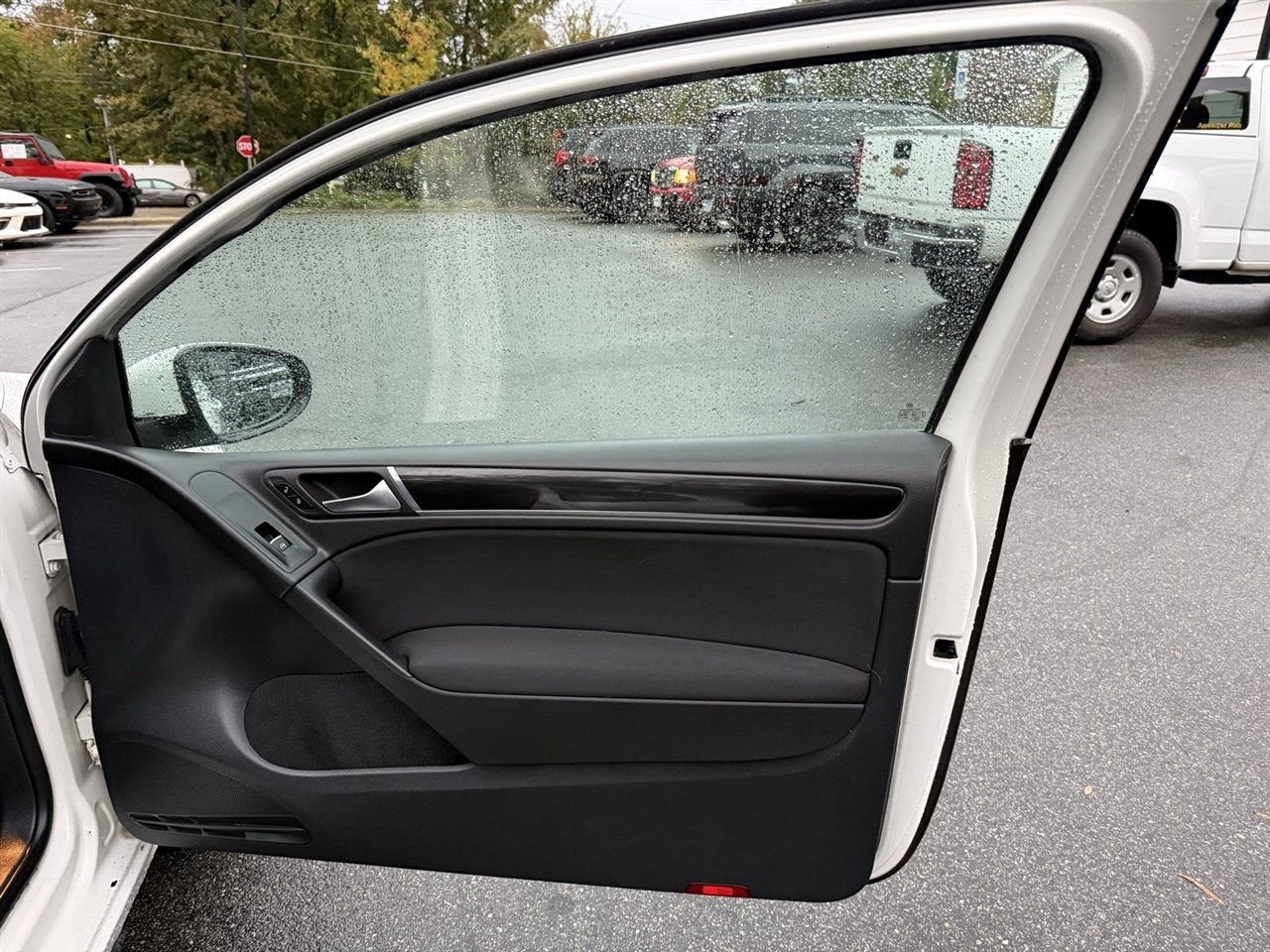 Volkswagen GTI 2.0T Coupe 2011